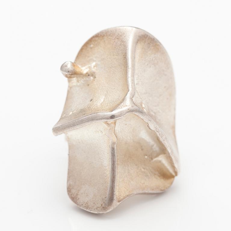 BJÖRN WECKSTRÖM, SORMUS "Magmassa", sterlinghopeaa. Lapponia 1969.