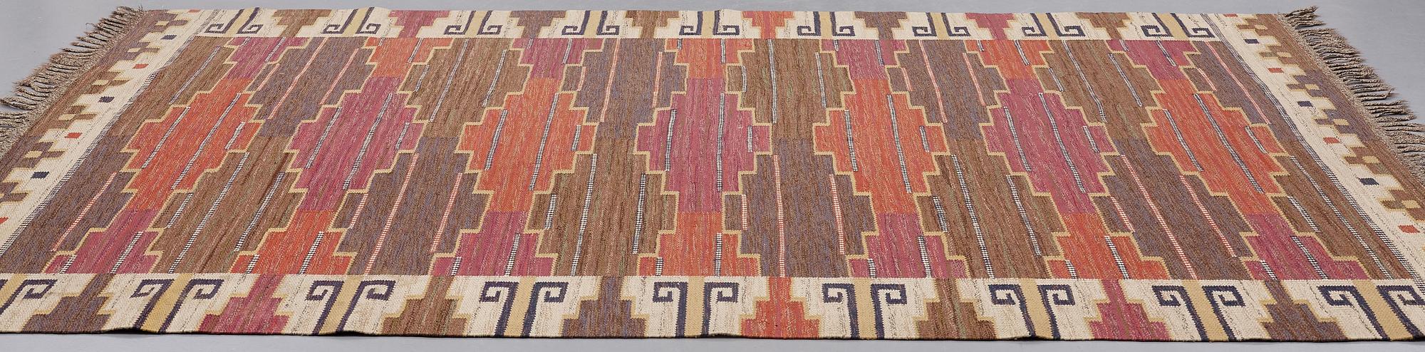 Märta Måås-Fjetterström, A CARPET, "Bruna heden", flat weave, ca 305,5 x 207,5 cm, signed AB MMF.
