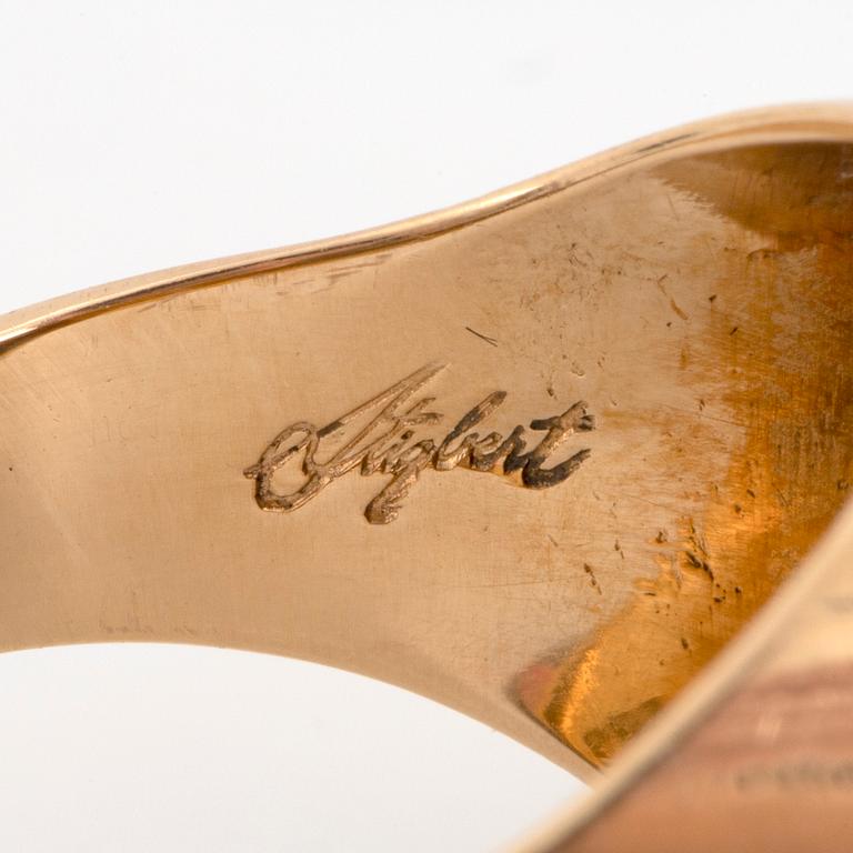 Ring Stigbert 18K guld med grön sten.