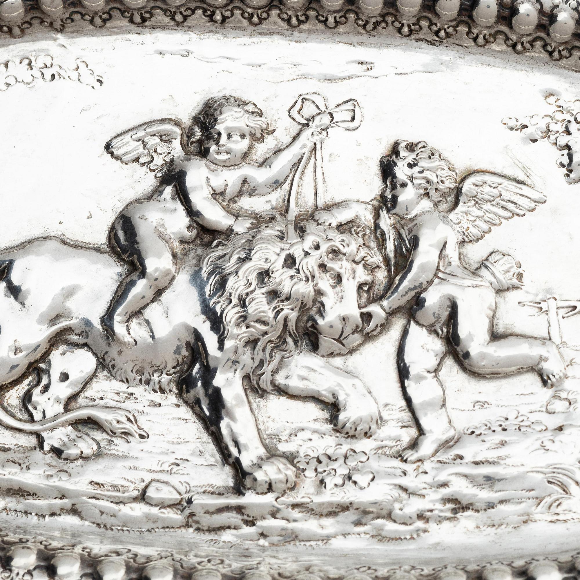 Presenterfat, silver, oidentifierad mästare, Danzig 1670-1700. Barock.