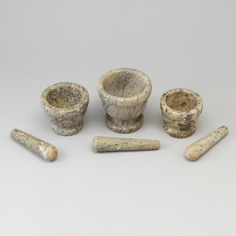 THREE SWEDISH GREEN MARBLE MORTARS AND PESTLES.