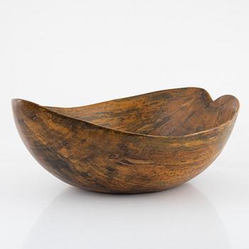 A bowl, wood, late 20th century.