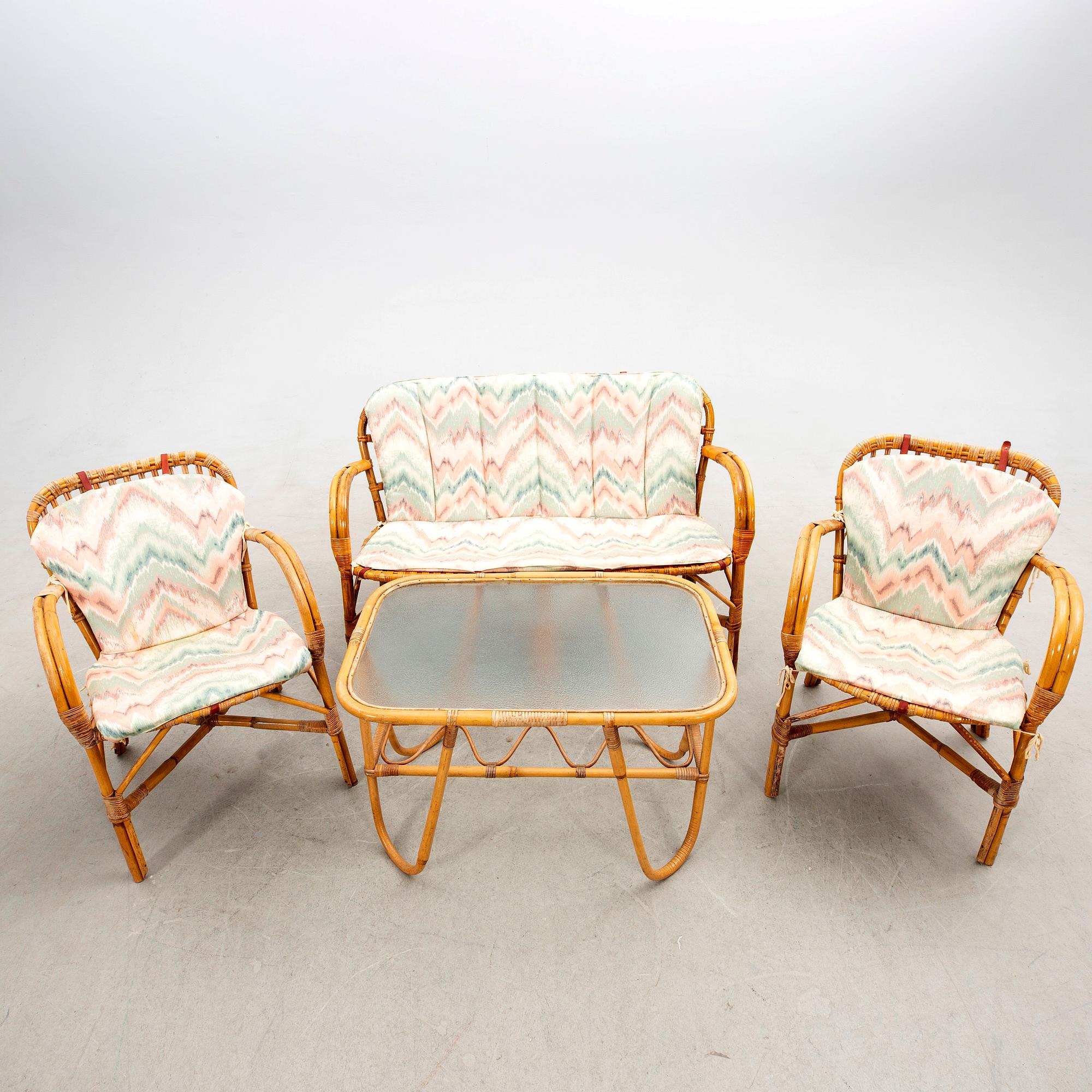 Möbelgrupp, 5 delar, rotting, 1900-talets senare del.