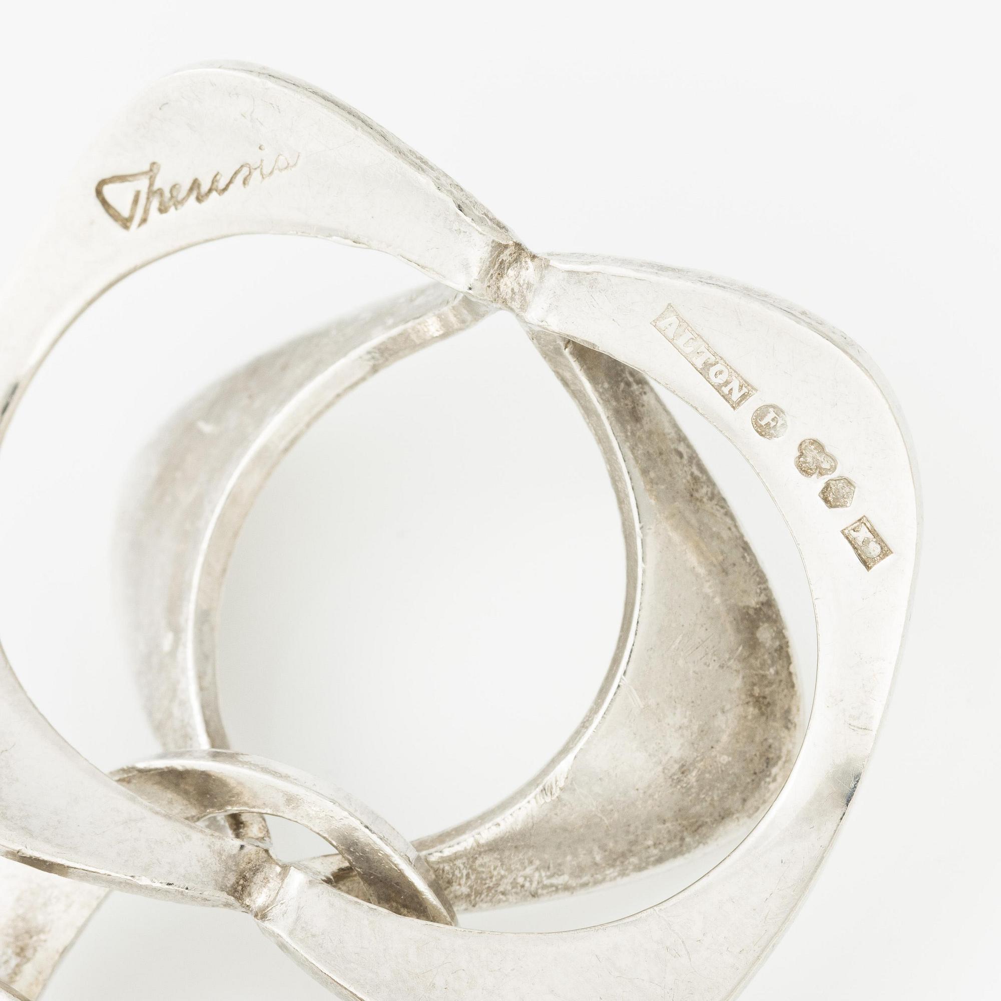 Theresia Hvorslev, a bracelet, silver, Falköping 1972. For Alton.