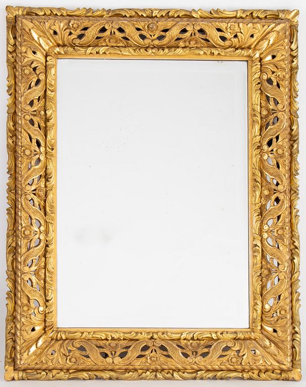 A baroque style mirror, firts hal of the 20th century.
