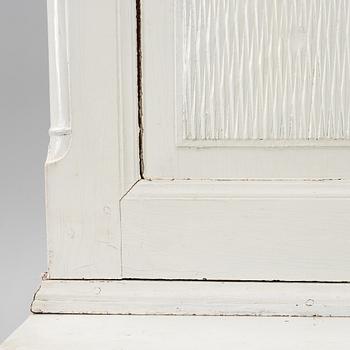 A late Gustavian cabinet, circa 1800.