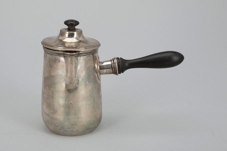 MJÖLKKANNA, silver, möjligen Paris 1723 Frankrike. Tot. vikt ca 318 gr.