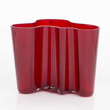 Alvar Aalto, vas, glas, modell 3030, signerad Alvar Aalto Iittala.