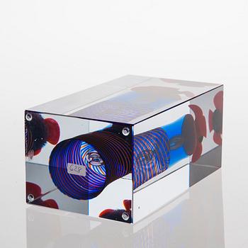 Oiva Toikka, A GLASS CUBE.