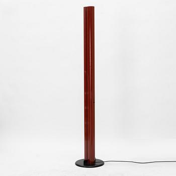 Gianfranco Frattini, golvlampa,"Megaron"
Artemide, formgiven 1979.