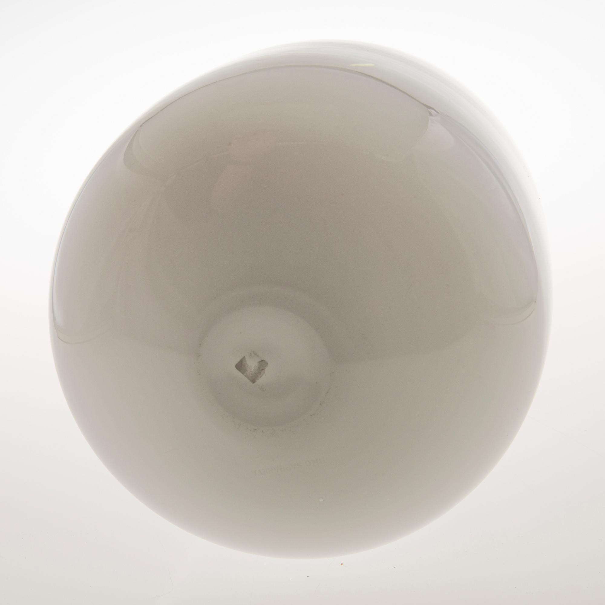 TIMO SARPANEVA, A 'Jurmo' glass vase, signed Timo Sarpaneva. Iittala, 1980s. Model designed in 1978.