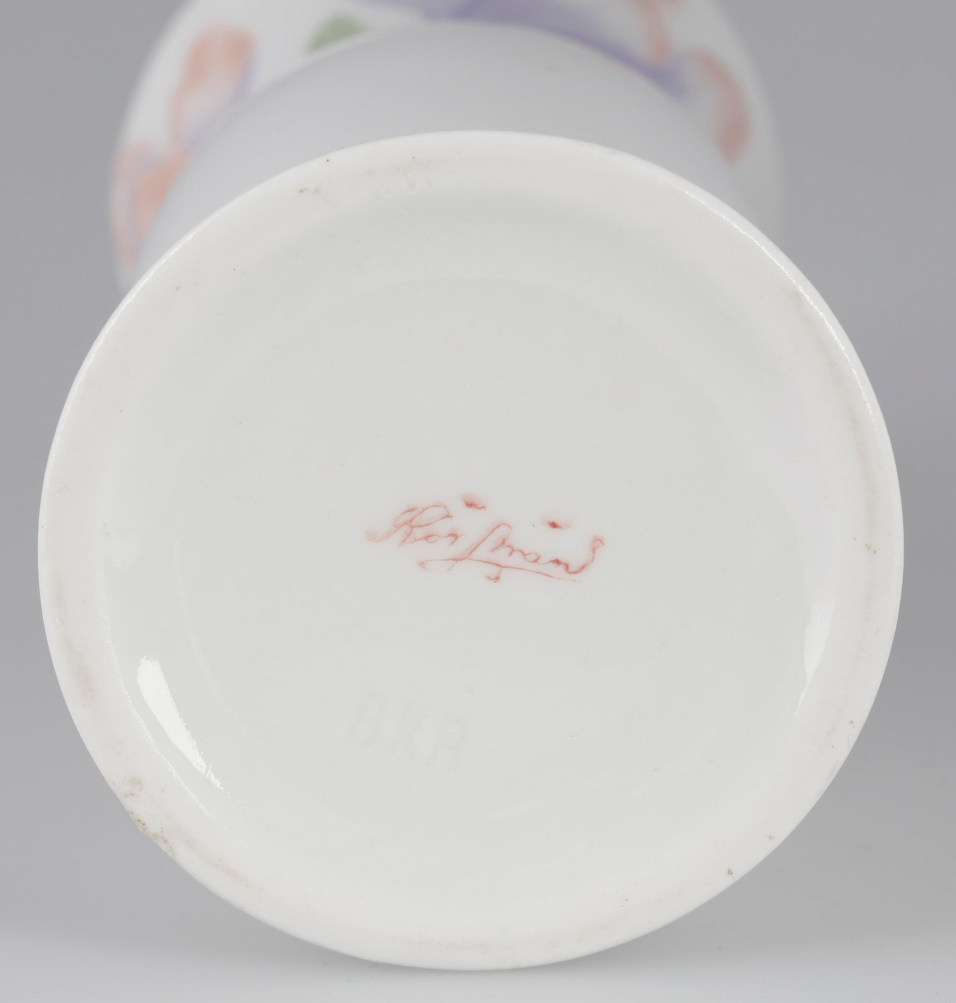 VAS, porslin, jugend, Rörstrand 1900-talets början.