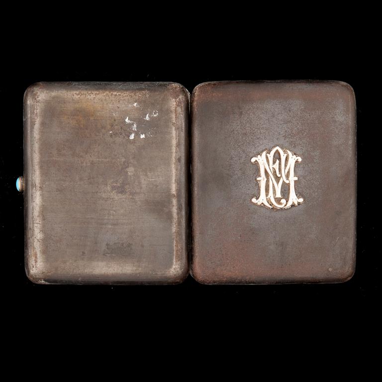 CIGARETTETUI, metall, Ryssland, ca 1900.
