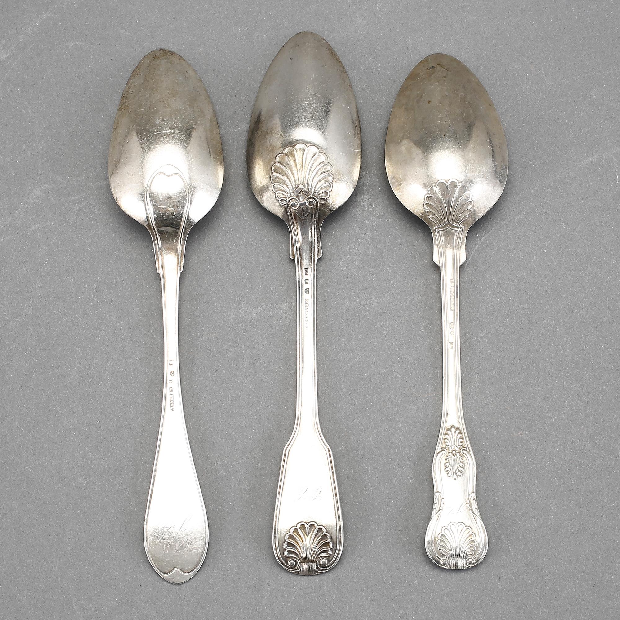 SKEDAR, 3 st, silver, bla Gustaf Möllenborg, Stockholm, 1847. Vikt ca  192g.