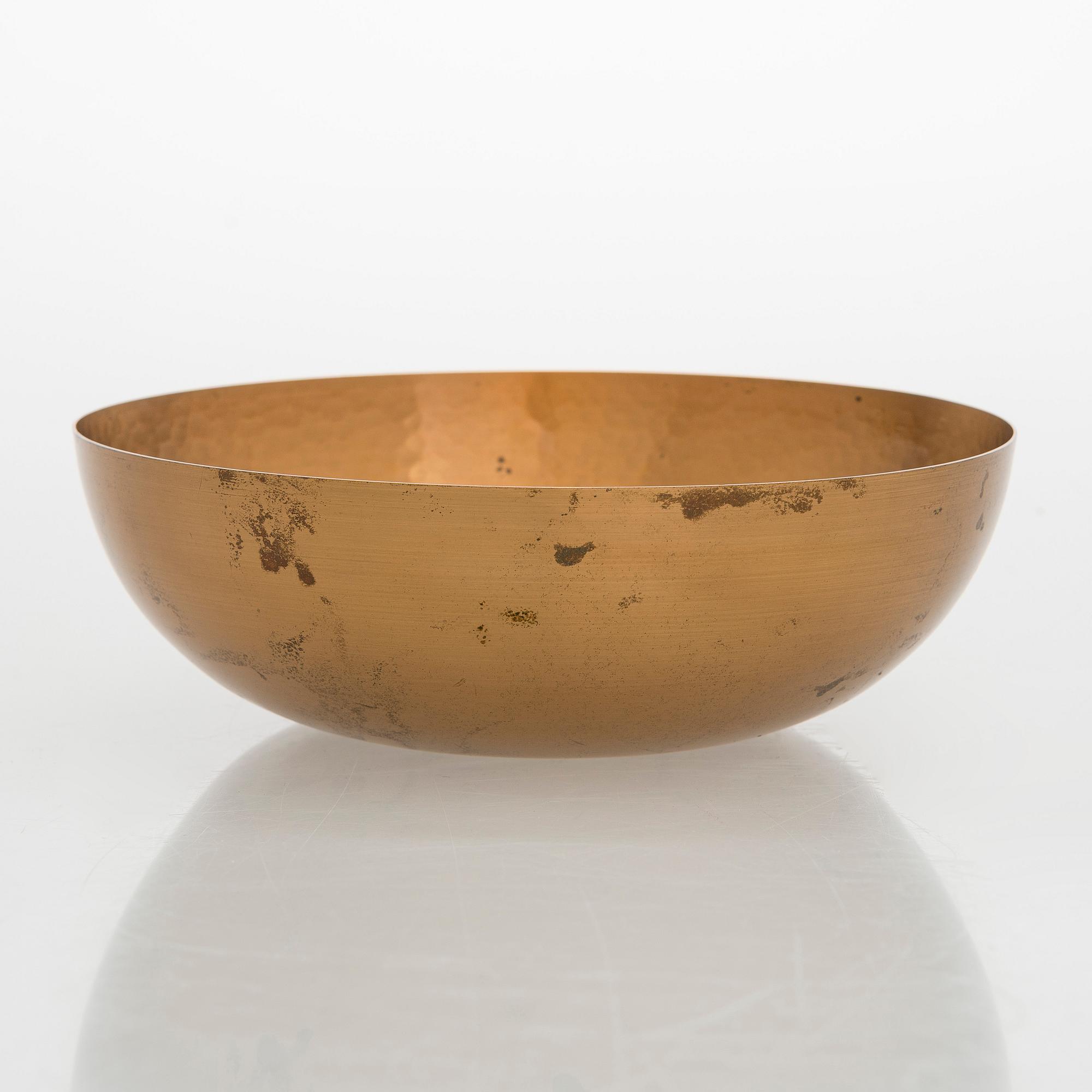 Tapio Wirkkala, Skål, brons, modell TW 476, märkt Design Tapio Wirkkala, Kultakeskus, Made in Finland.