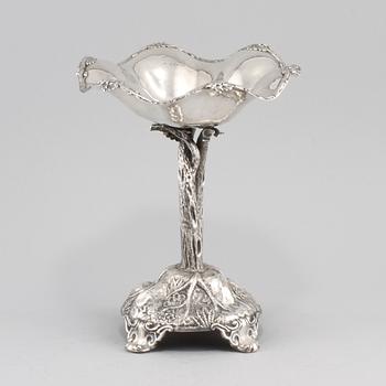 SKÅL PÅ FOT, silver, Anders Rothman d.y, Örebro, 1866. Vikt 450 g.