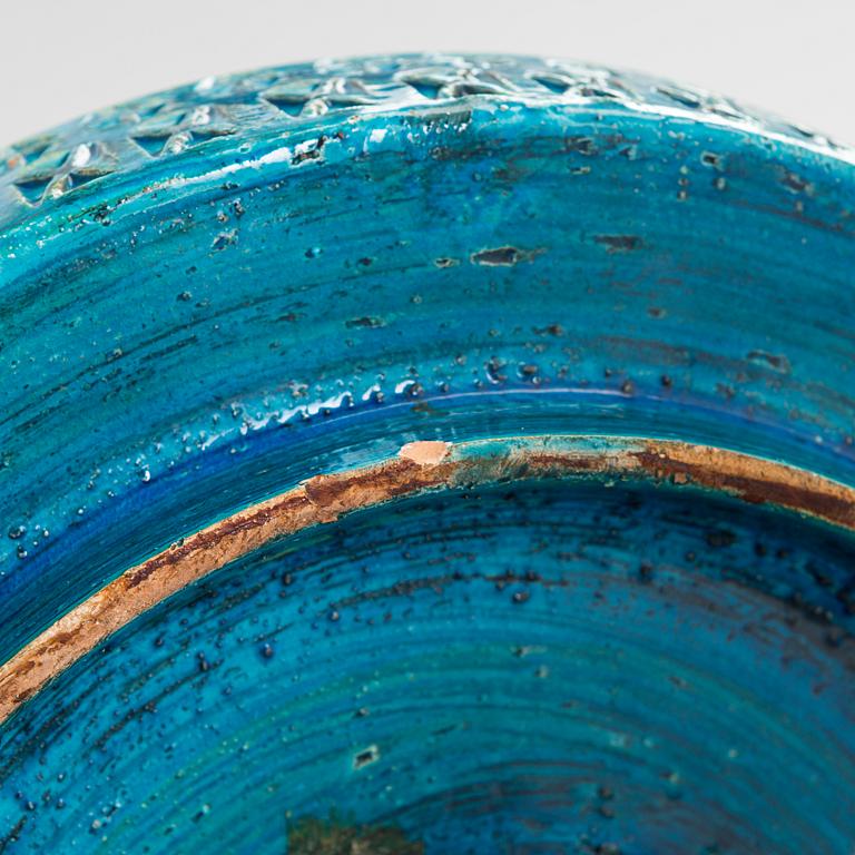 Aldo Londi, Pöytävalaisin ja maljoja, 3 kpl, keramiikkaa, "Rimini blu", Bitossi, Italia, 1900-luvun puoliväli.