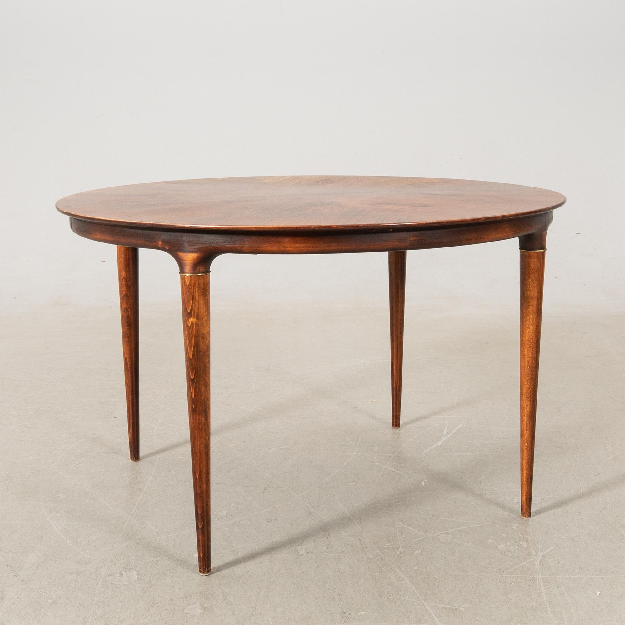 Torbjørn Afdal, Dining group 7 dlr model 113, Vamo Møbelfabrik, Sønderborg.