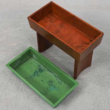 NORDISKA KOMPANIET, possibly be Carl Axel Acking, an oak plant stand from 1942.