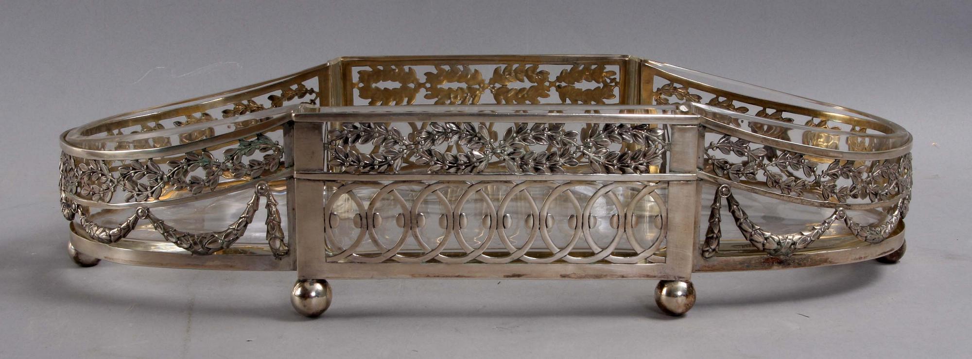 JARDINIERE, silver, utländska stämplar 800.
