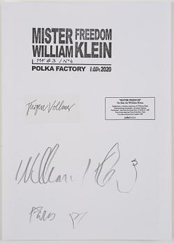 William Klein, ”Mister Freedom koffert - full set edition”, 2020.