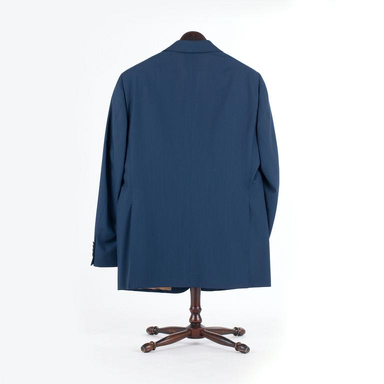 EDUARD DRESSLER, a blue wool suit consisting of jacket and pants. Size 54.