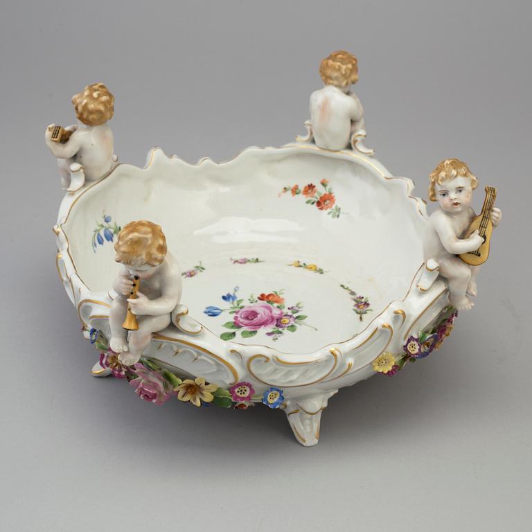 a porcelain bowl from von Schierholz Germany, early 20th century.