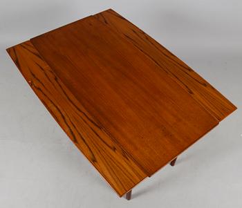 SOFFBORD/MATBORD, höj- och sänkbart, Danmark, 1960-tal.