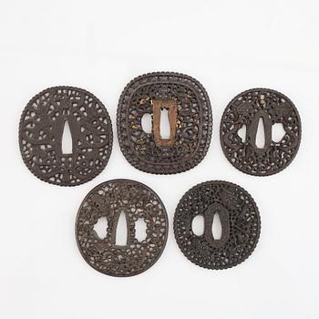 Tsuba, 5 st, Kina/Japan.