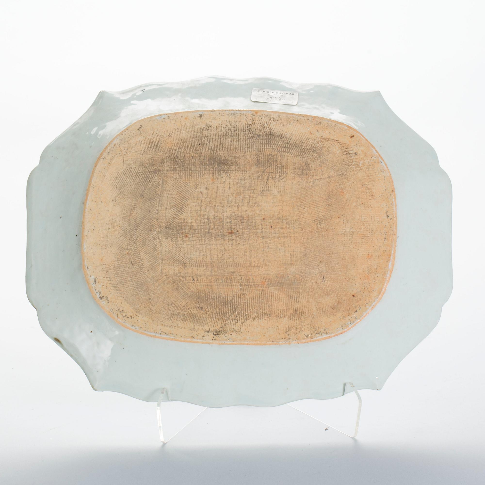 STEKFAT, porslin, Kina, Qianlong(1736-1795).