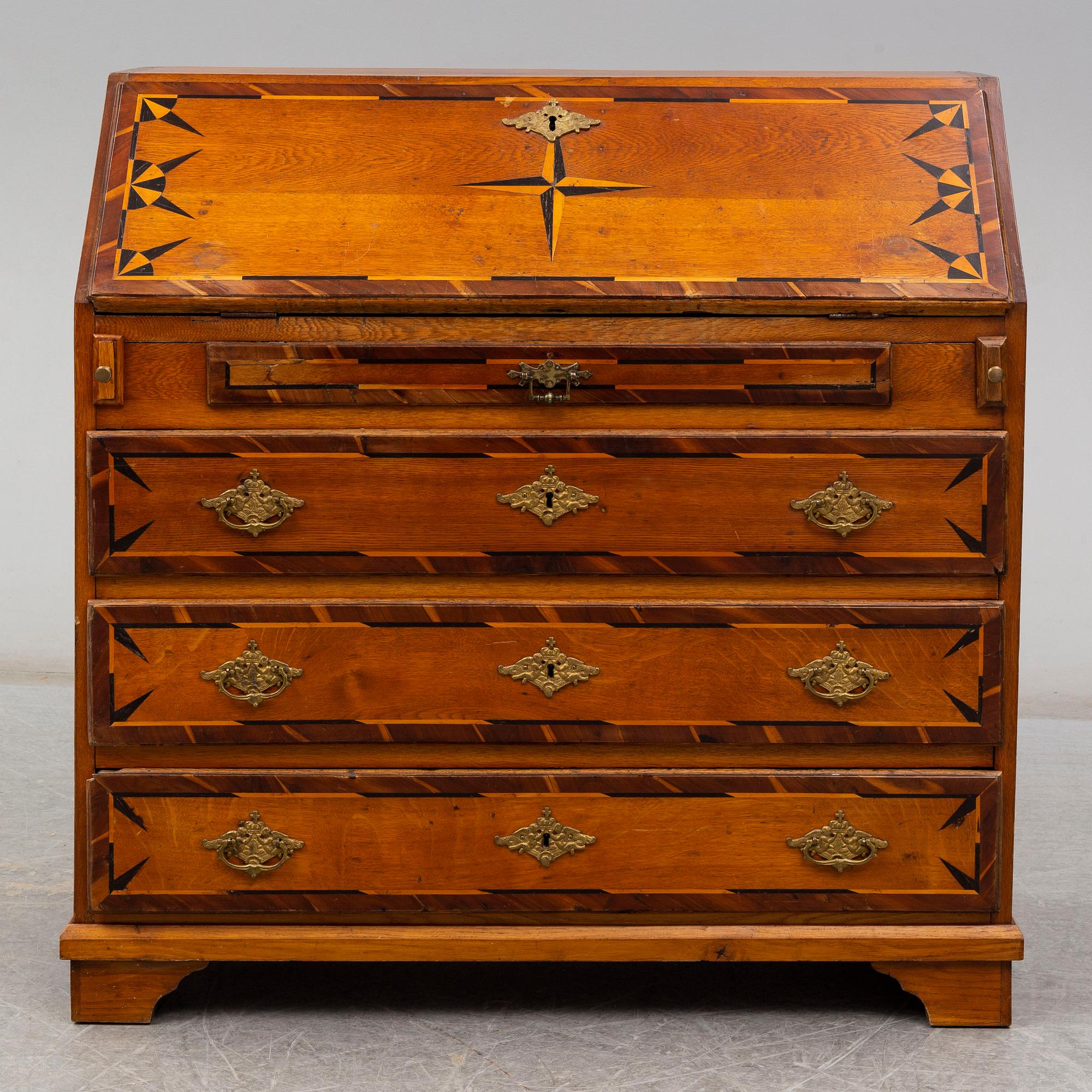 A Swedish late 18th century secretaire.
