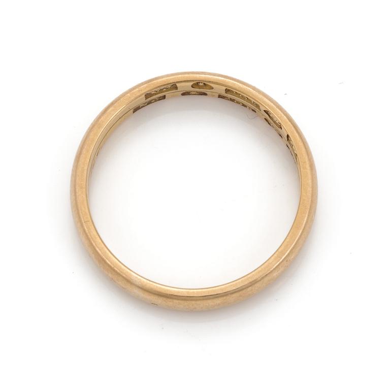 A 20K gold ring.