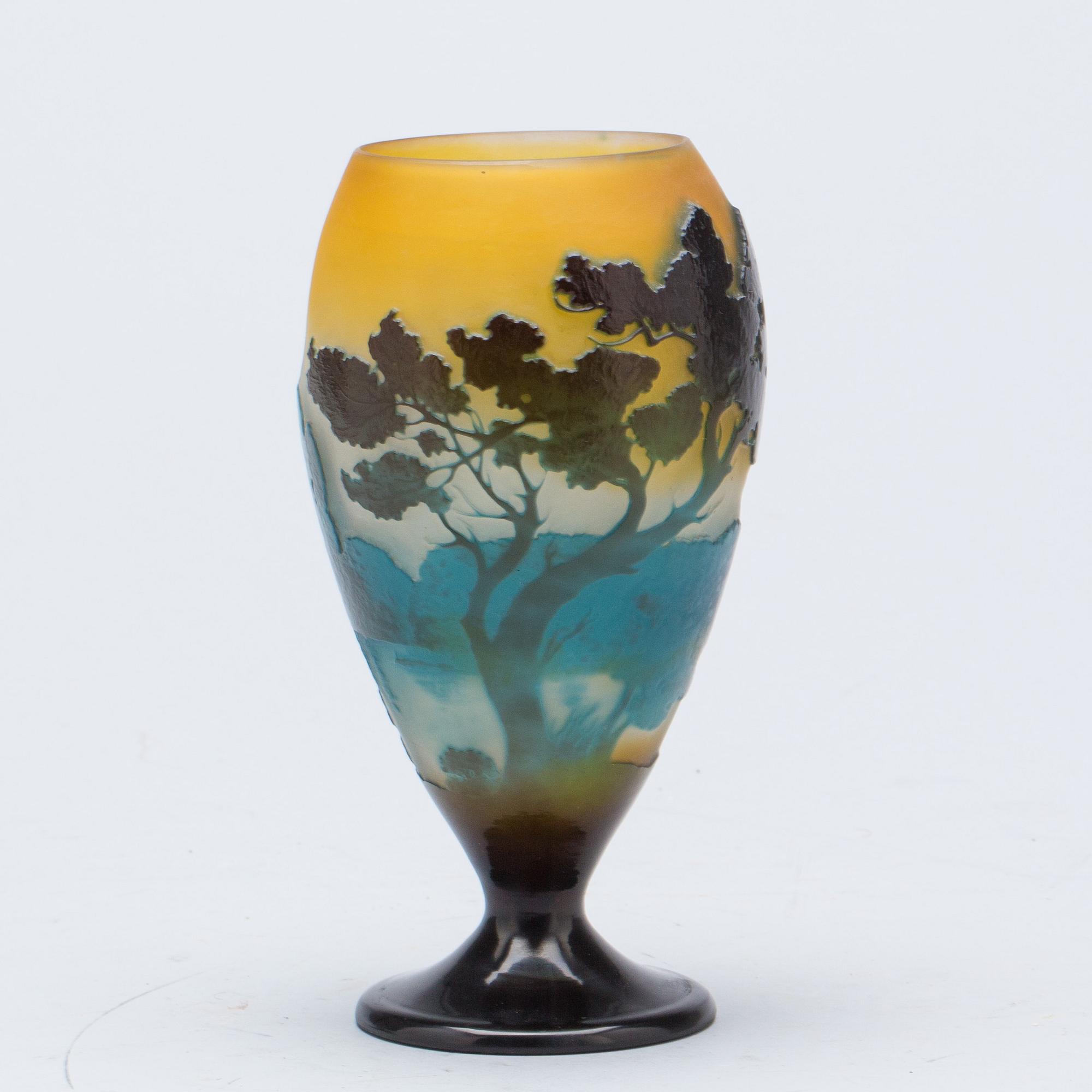 VAS, glas, jugend, Émile Gallé, Frankrike, 1900-talets första hälft.