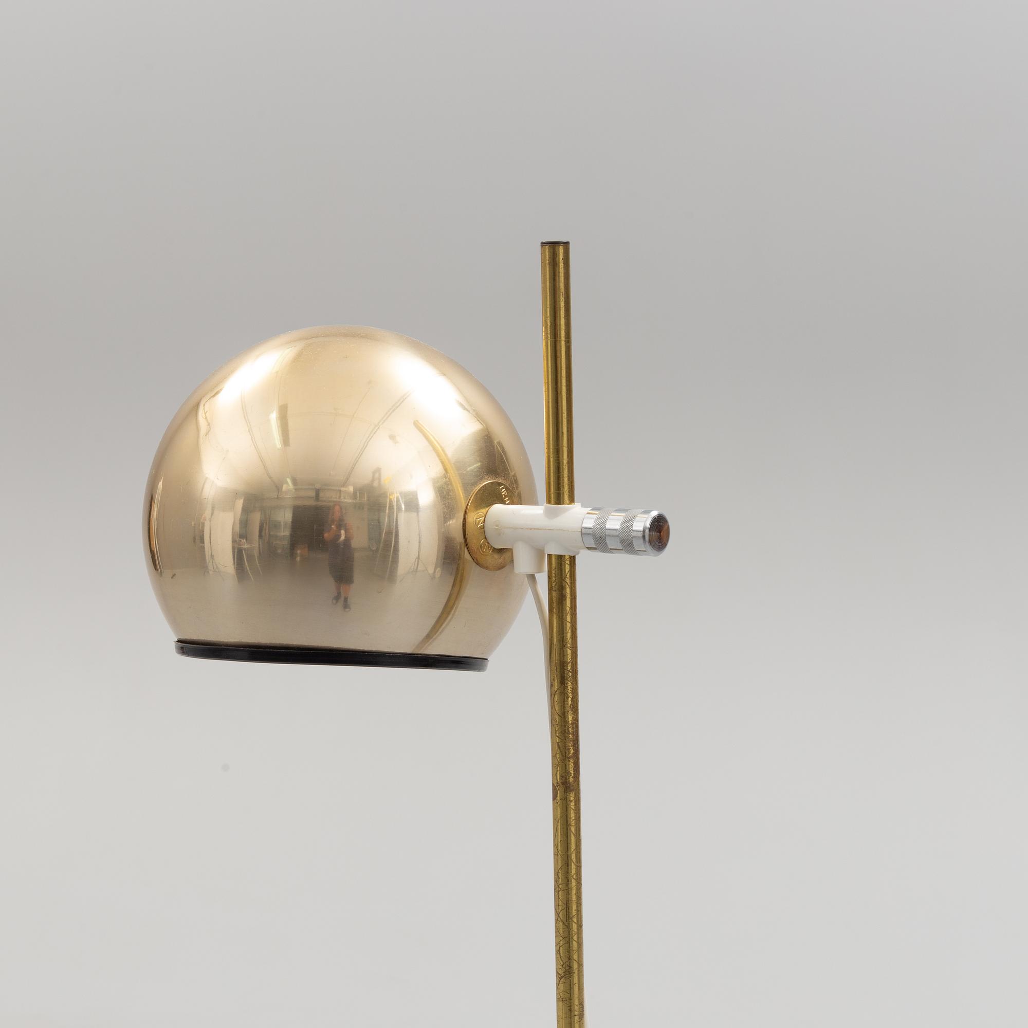 GOLVLAMPA, "Hemi Klot 1", 1900-talets andra hälft.