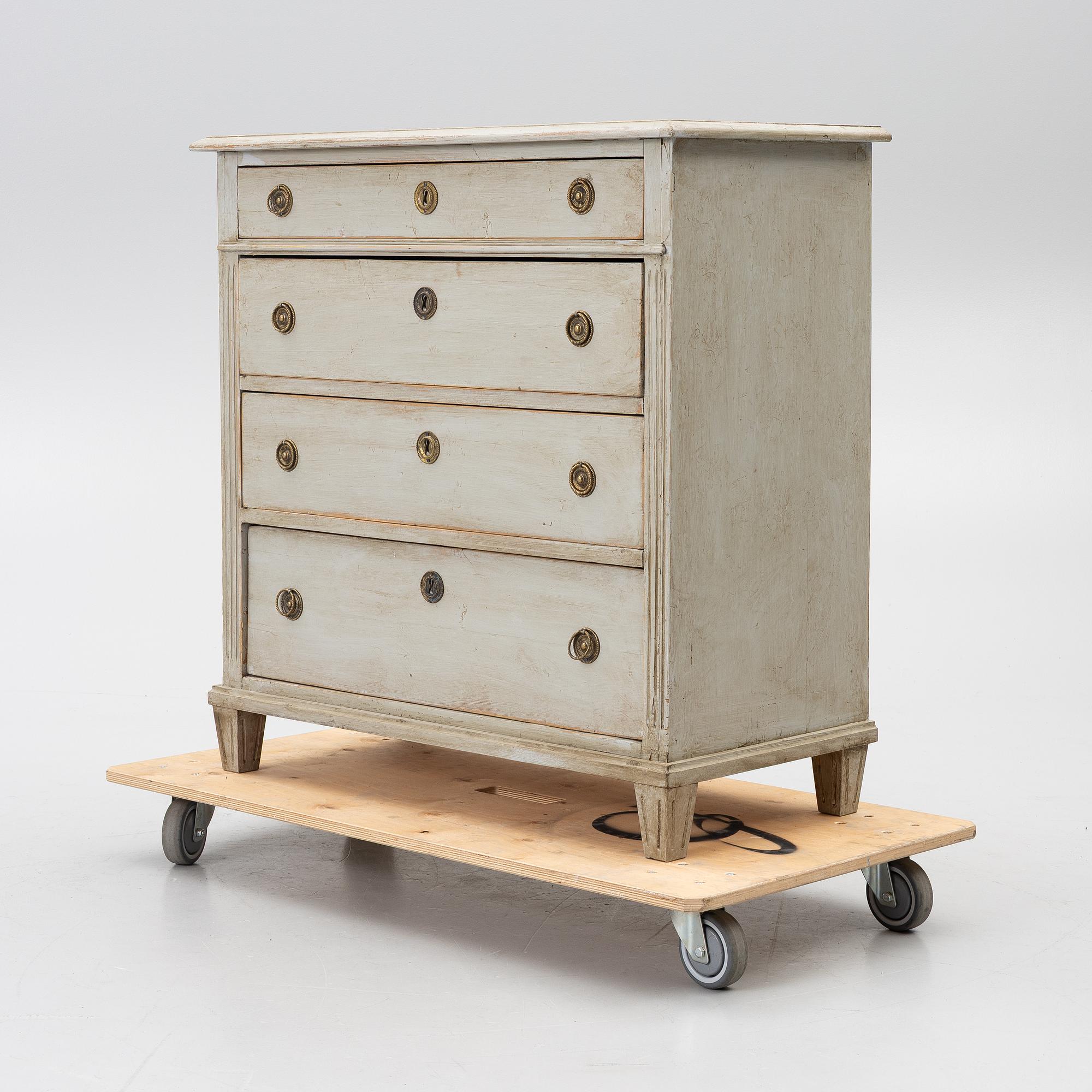 Chest of drawers, circa 1900.