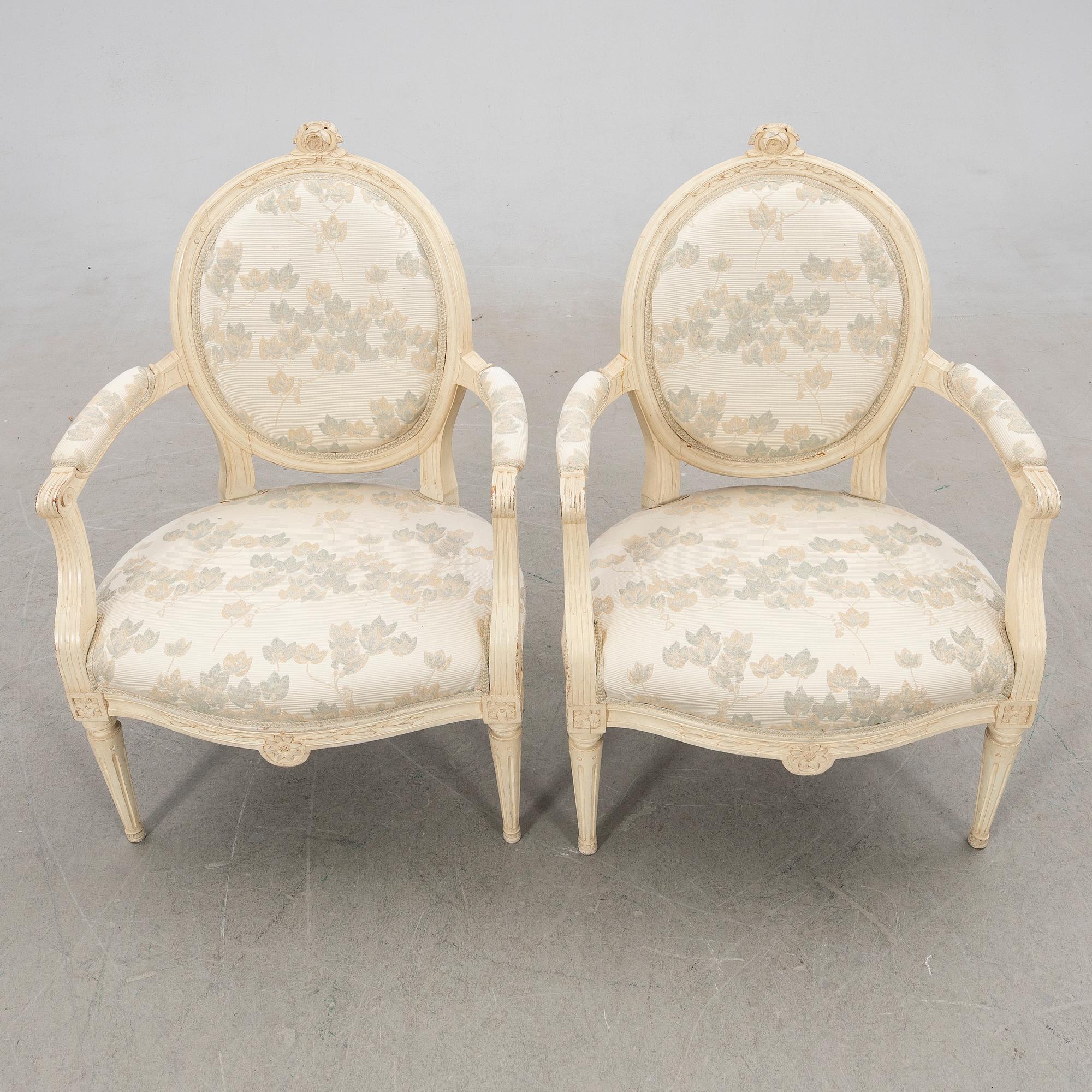 Armchairs, a pair, Gustavian style, 20th century.