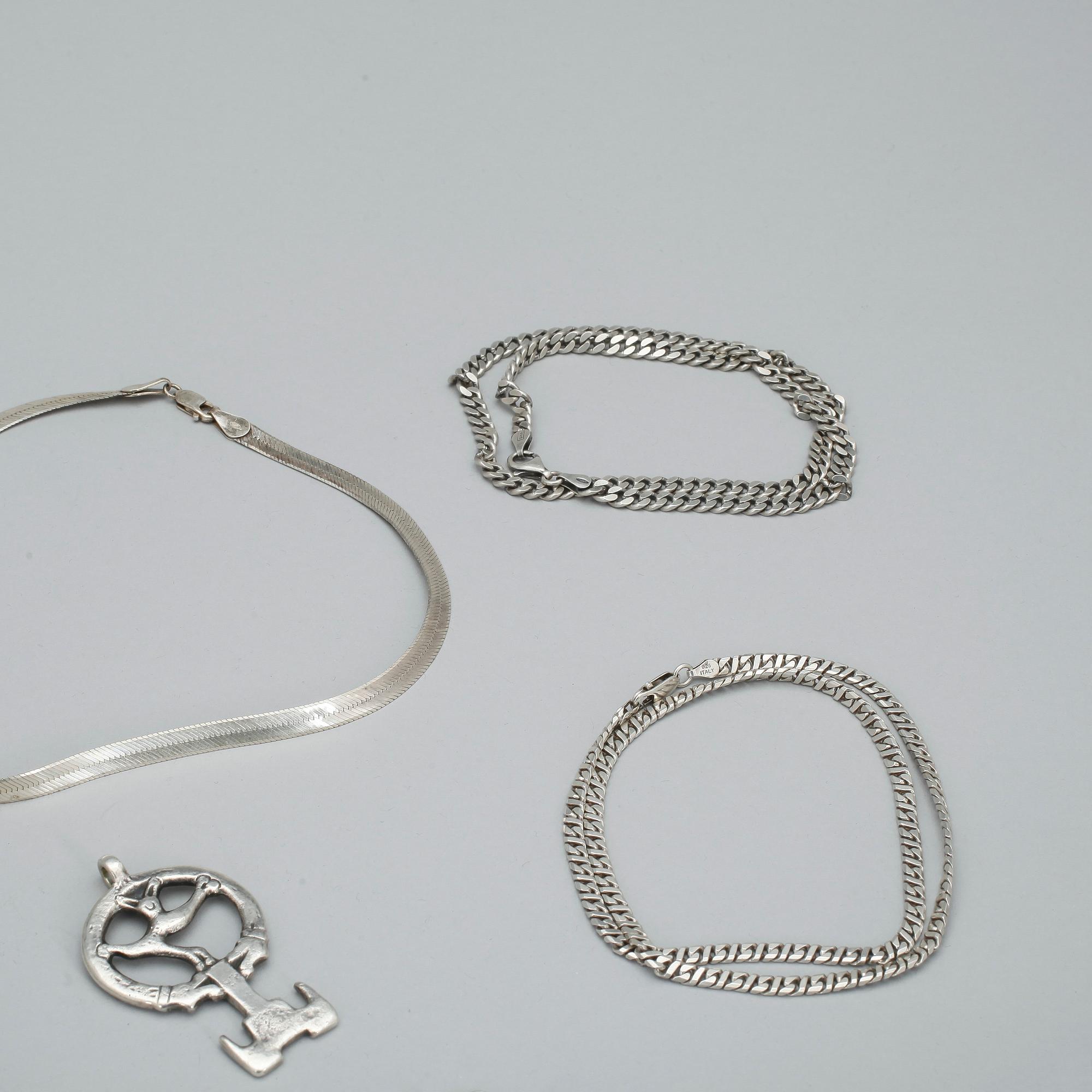 PARTI SMYCKEN, 16 stycken, silver, Sverige, 1900-talets andra hälft. Total vikt ca 245 gram.