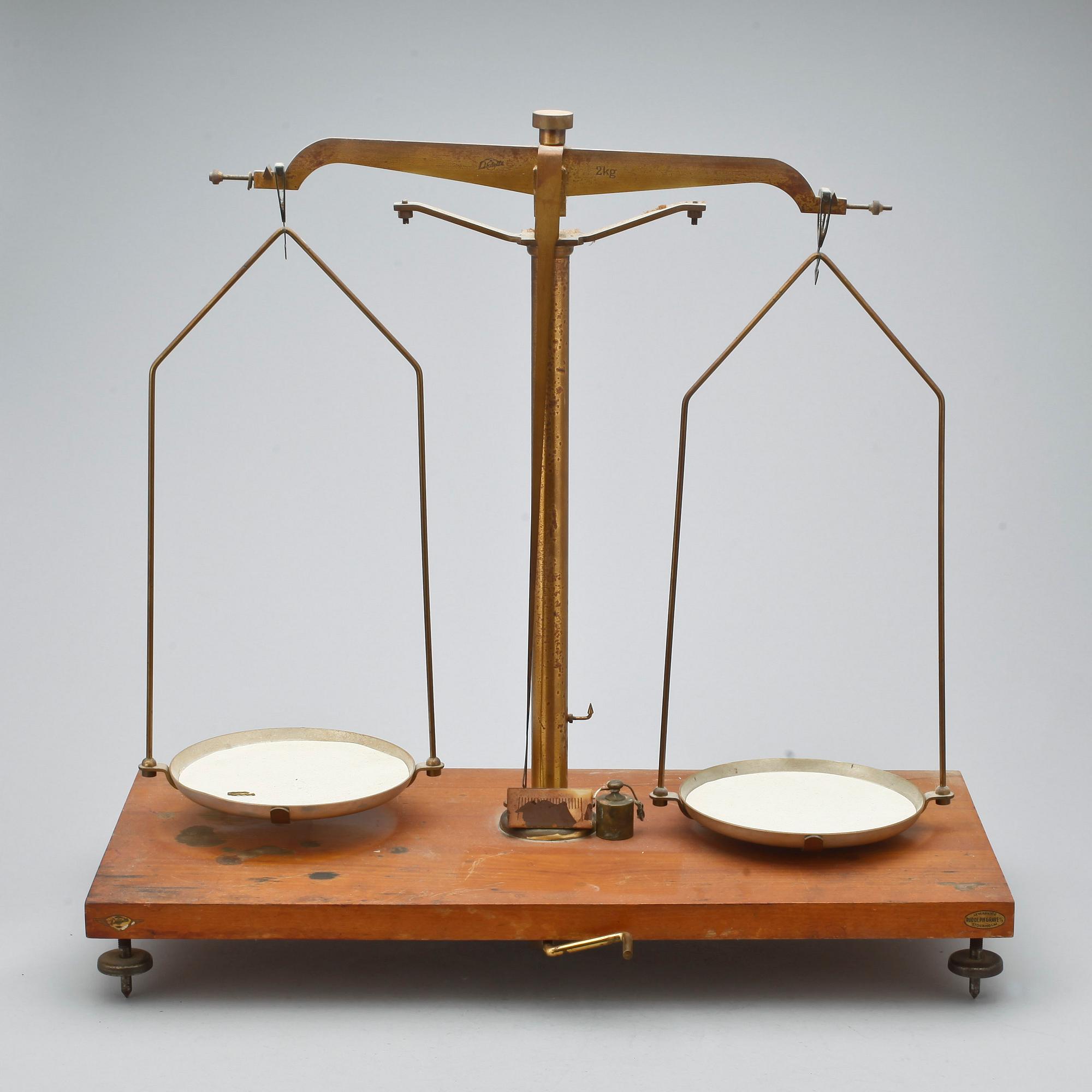 APOTEKSVÅG MED VIKTSATS,  Rudolph Grave AB, Stockholm, 1900-tal.