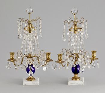 BORDSLYSTRAR, ett par, gustaviansk stil, 1900-talets mitt.