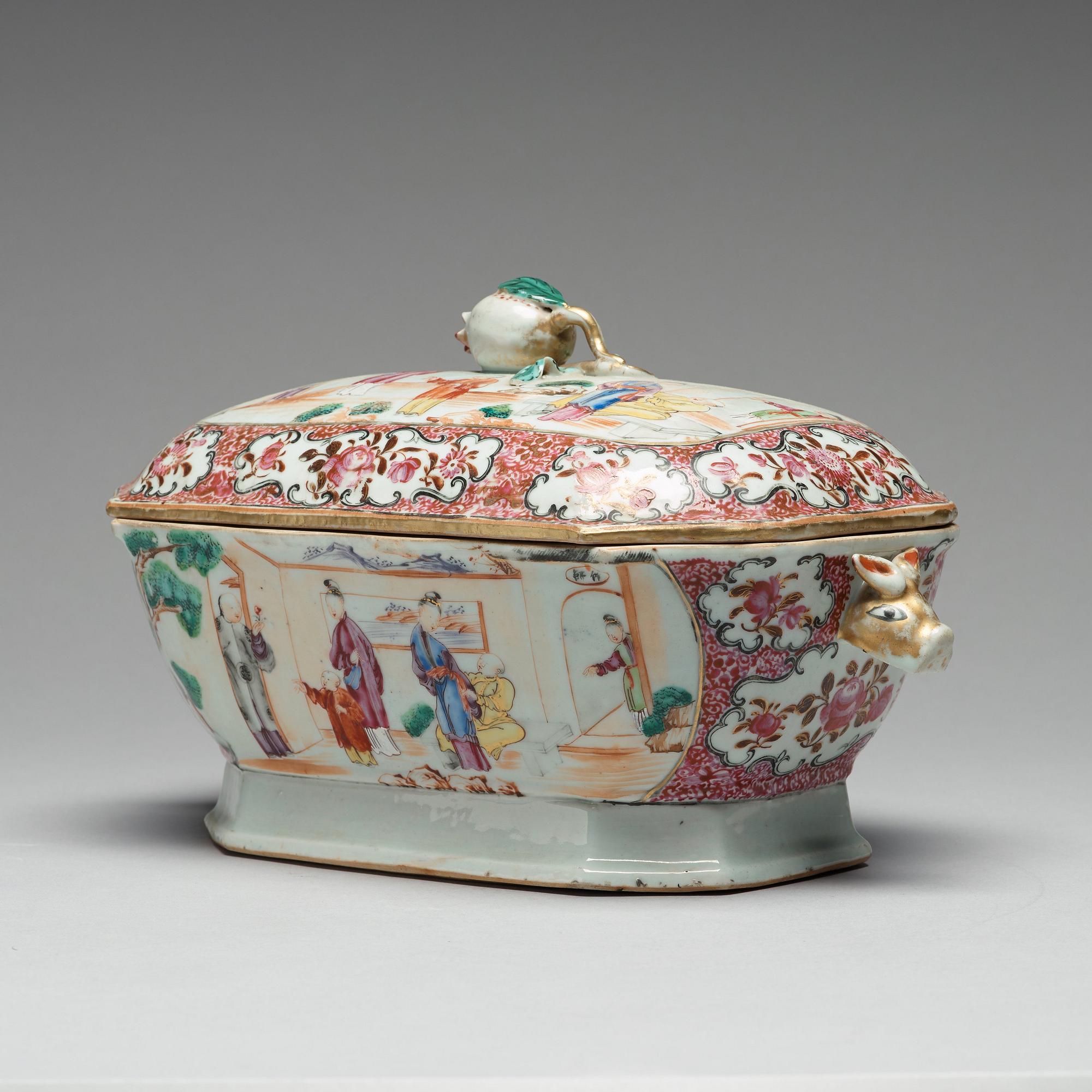 TERRIN med LOCK, kompaniporslin. Qingdynastin, Qianlong (1736-95).