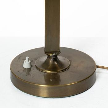 Einar Bäckströms Metallvarufabrik, a table lamp, model 7407, mid-20th century.