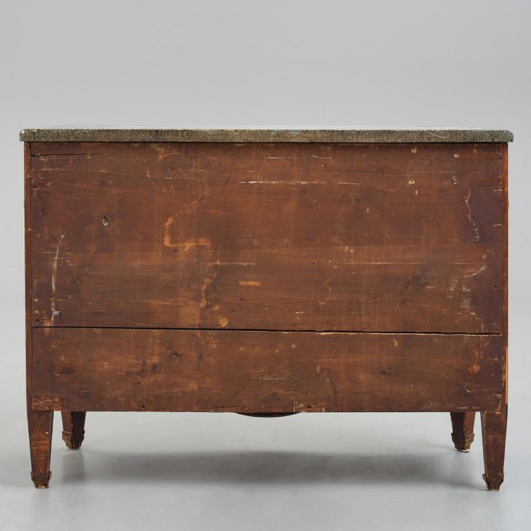 A Gustavian commode by G Foltiern (master in Stockholm 1771-1804), late 18th century.