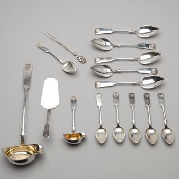 PARTI BESTICK, 15 st, silver, "Musslan"-serien, diverse finska stämplar, 1925-1936. Tot. vikt ca 707 g.