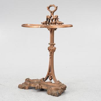 An umbrella stand, Bolinder, circa 1900.