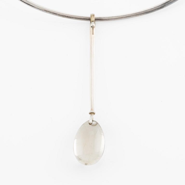Vivianna Torun Bülow-Hübe, necklace with pendant, silver with rutilated quartz.