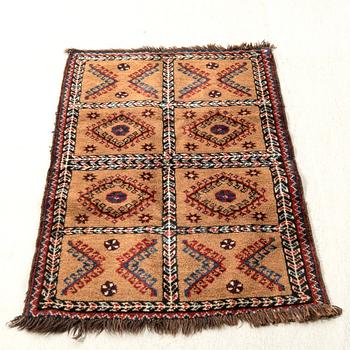 Bönematta Beludj antik ca 99x61 cm.