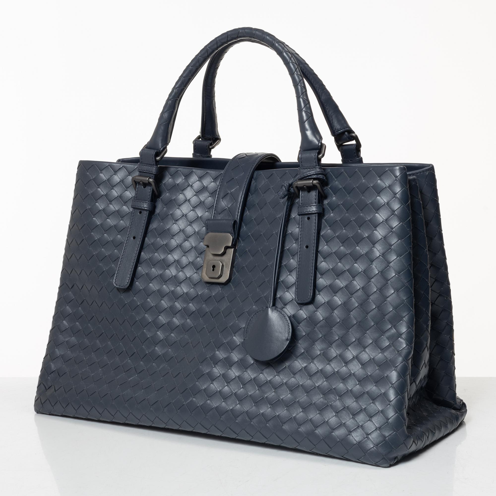 Bottega Veneta, bag, "Roma Medium".