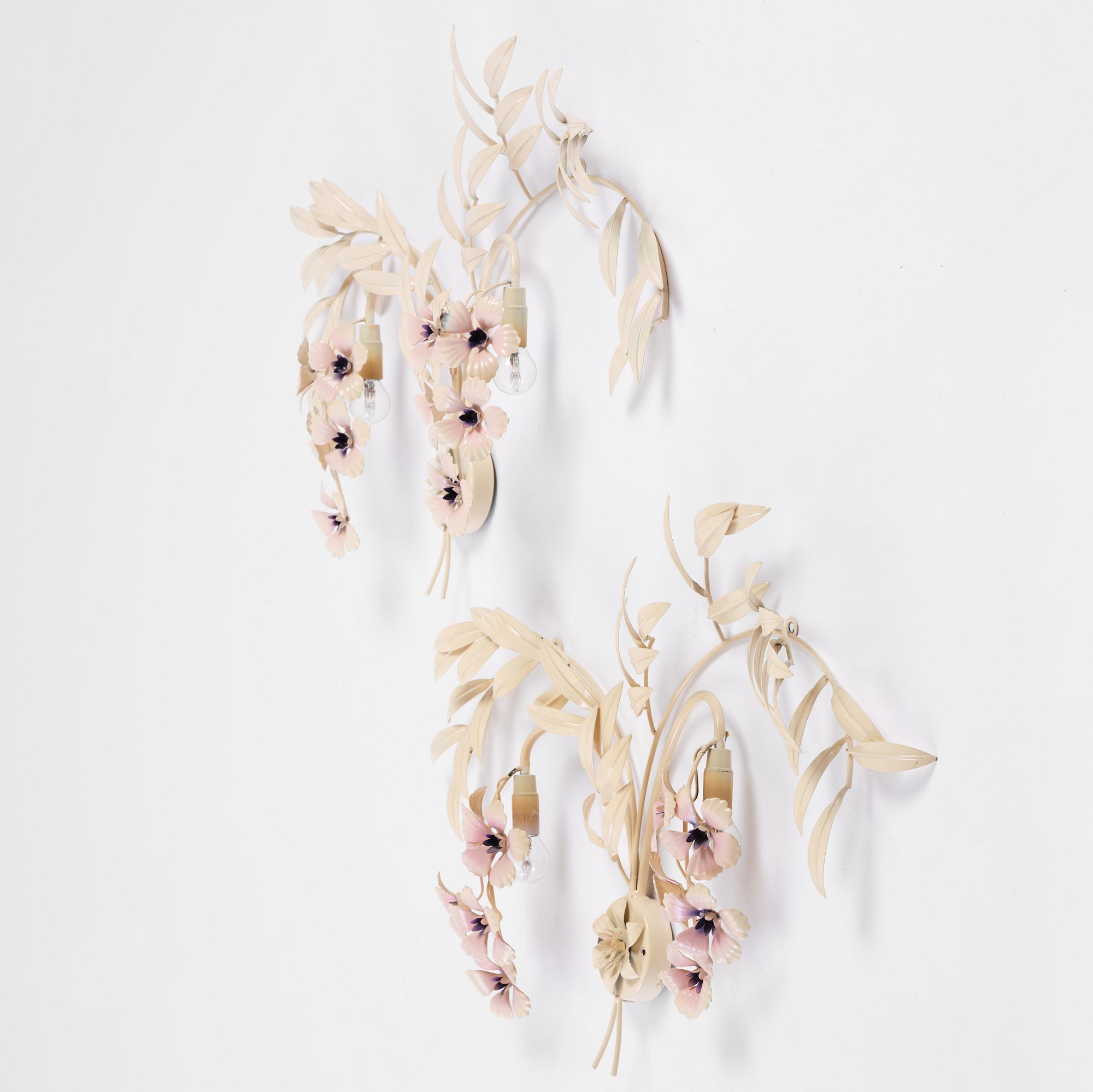 Vägglampor, ett par, 1900-talets andra hälft.