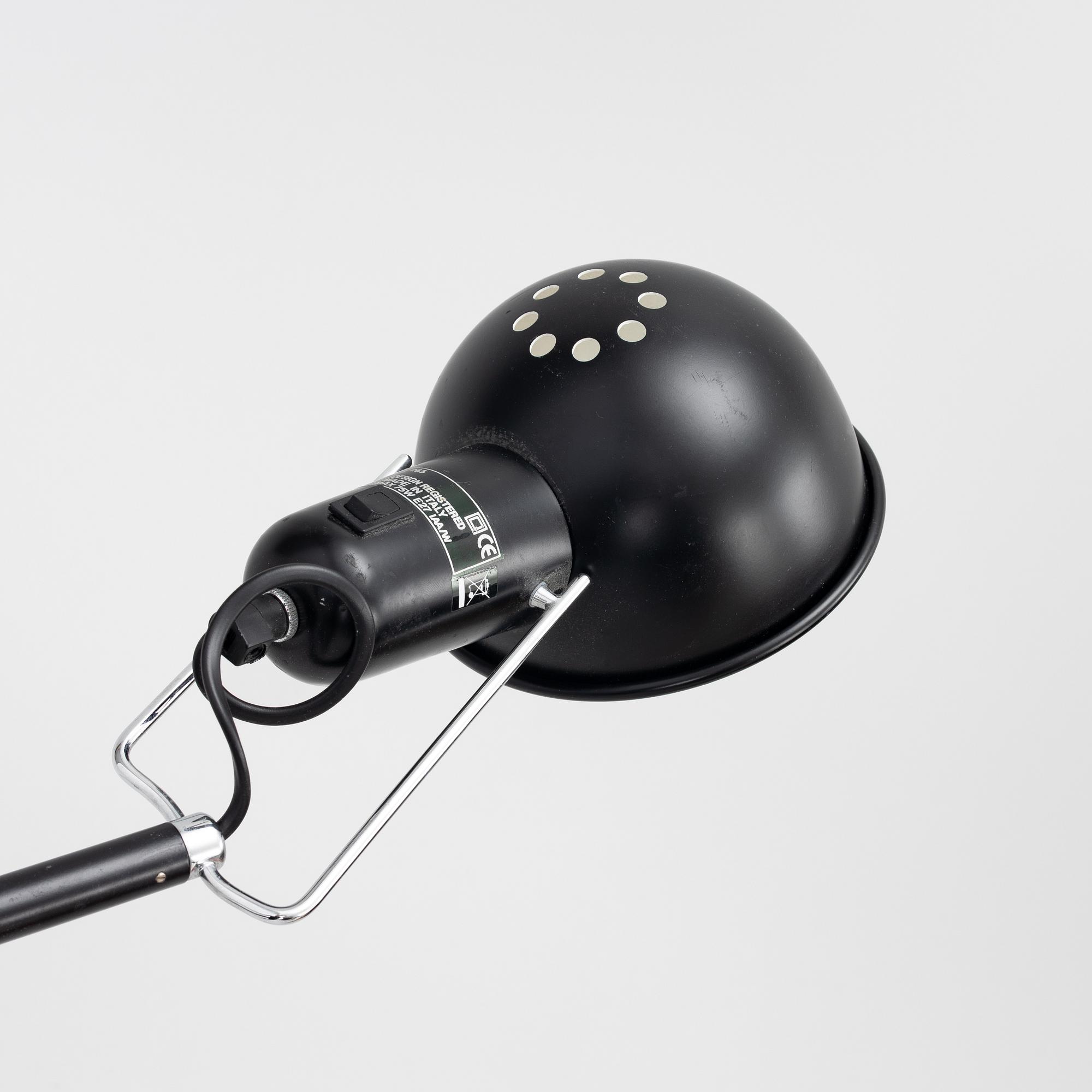 Paolo Rizzatto, wall lamp, model 265, Flos, Italy, 21st century.