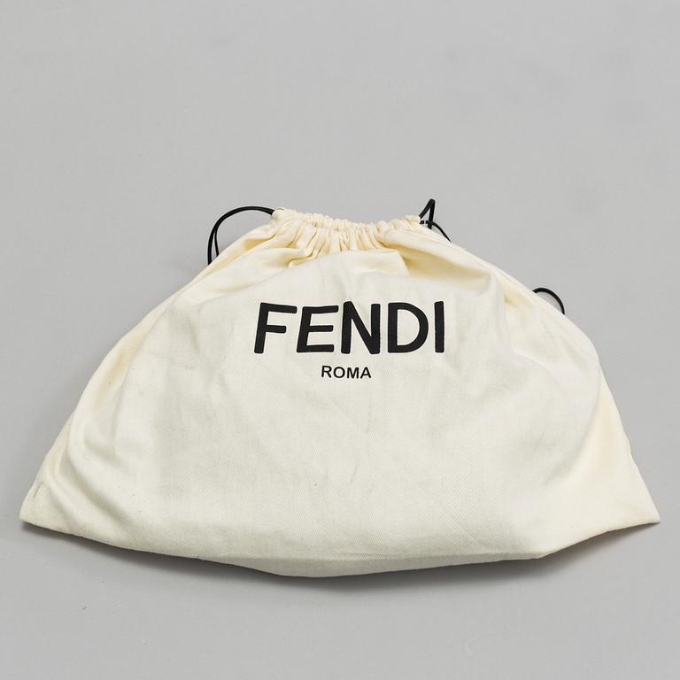 SCARF, Fendi.